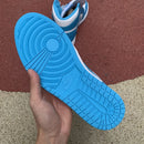 Air Jordan 1 Retro UNC
