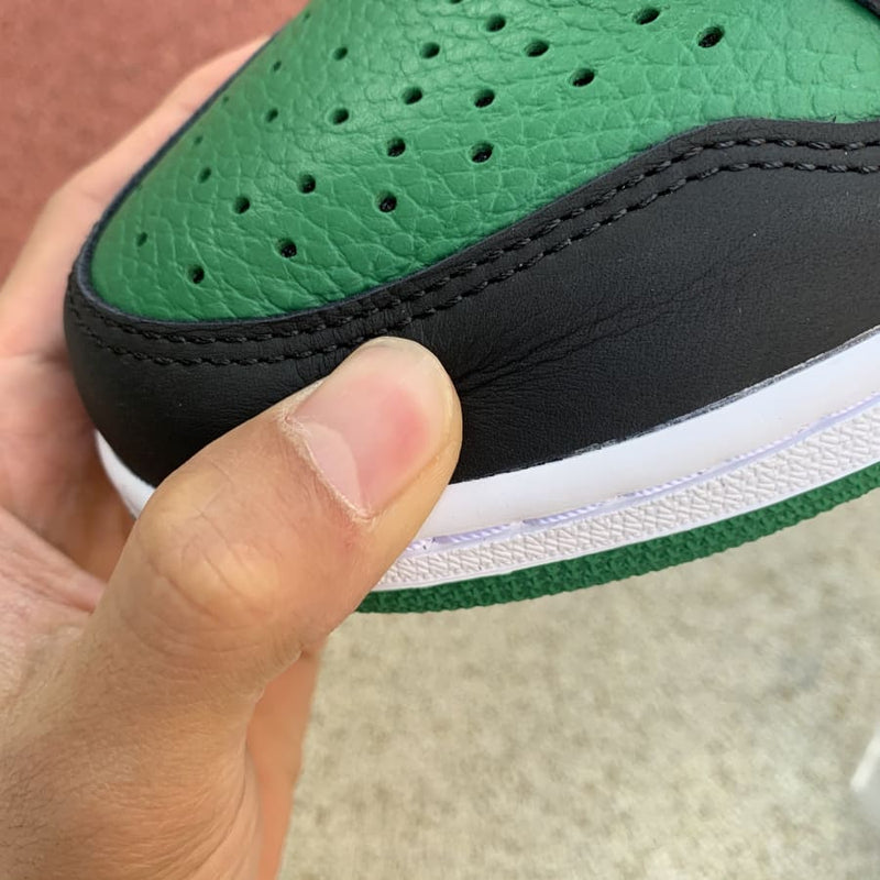 Air Jordan 1 Retro High Pine Green Black