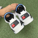 Air Jordan 6 Retro UNC White