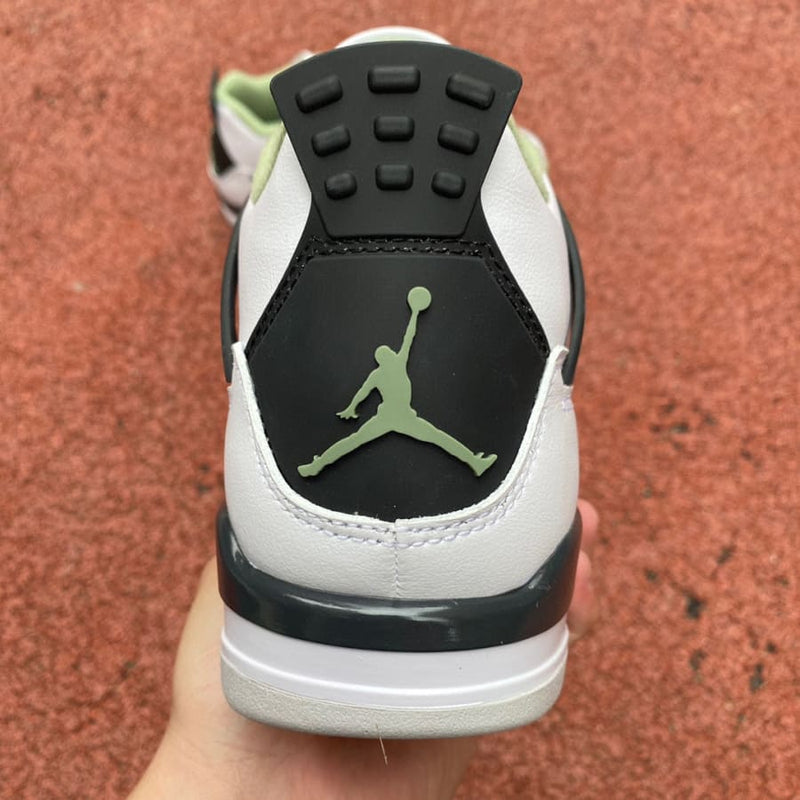 Air Jordan 4 Retro Seafoam