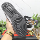 Air Jordan 1 Retro Black White