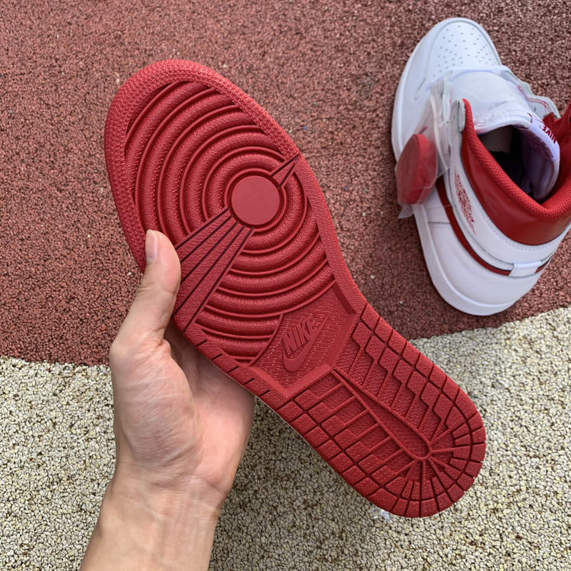 Air Jordan 1 Retro Metallic Red