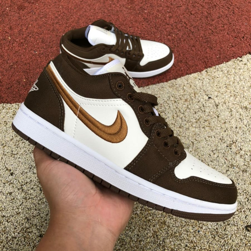 Air Jordan 1 Low Brown Canvas