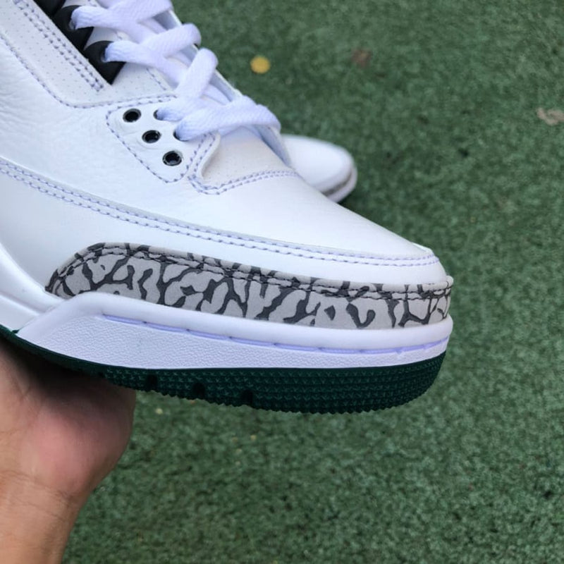 Air Jordan 3 Retro Oregon Ducks Pit Crew White