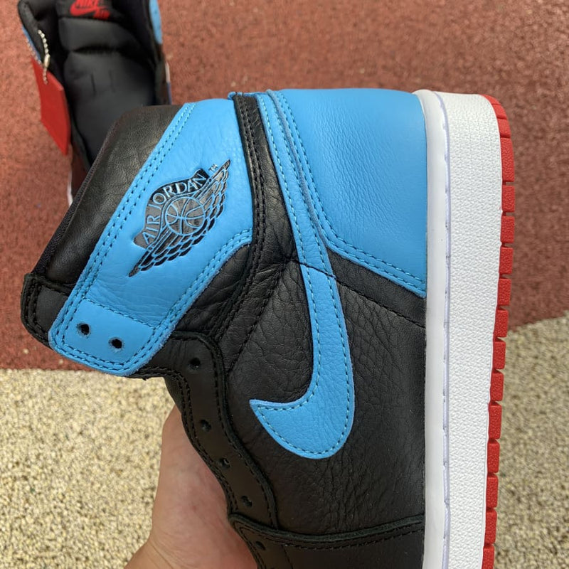 Air Jordan 1 Retro High NC to Chi