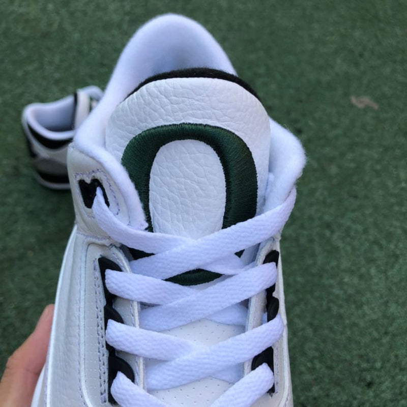 Air Jordan 3 Retro Oregon Ducks Pit Crew White