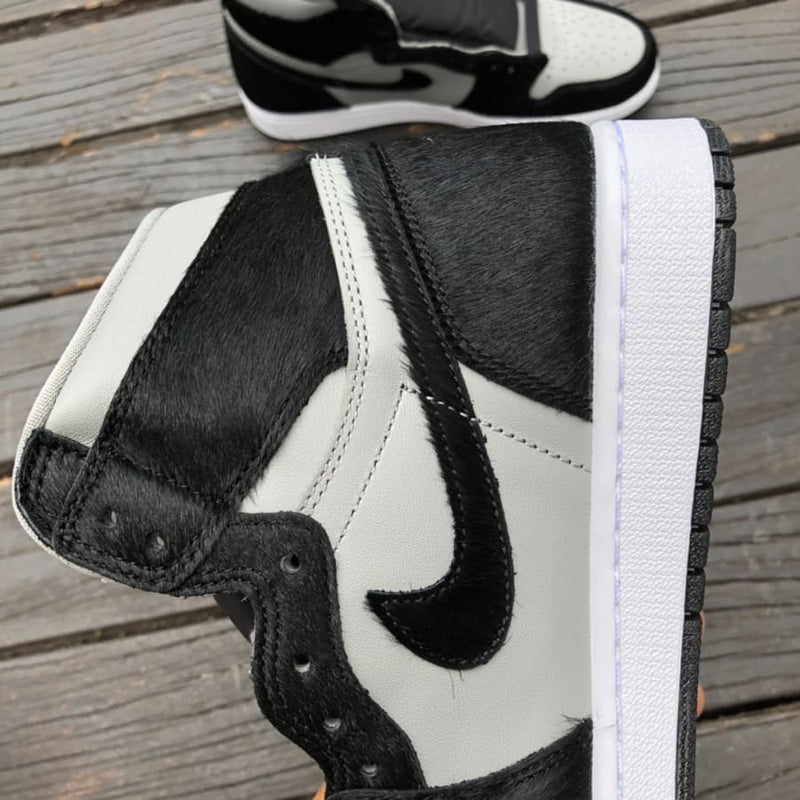 Air Jordan 1 Retro High Twist 2.0 Medium Grey