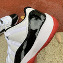 Air Jordan 11 Retro Low Concord Bred