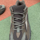 Adidas Yeezy Boost 700 V2 Geode