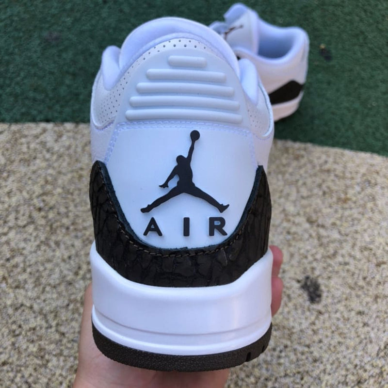 Air Jordan 3 Retro Mocha