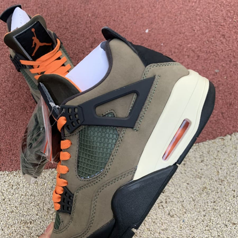 Air Jordan 4 Retro Undefeated