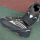 Adidas Yeezy Boost 700 V2 Geode