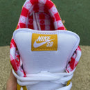 Nike SB Dunk Low Yellow Lobster