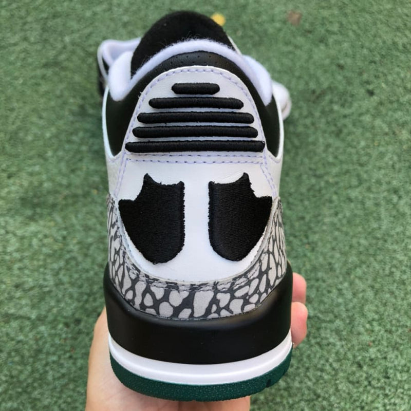 Air Jordan 3 Retro Oregon Ducks Pit Crew White