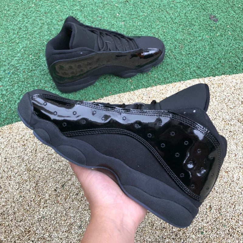 Air Jordan 13 Retro Cap and Gown