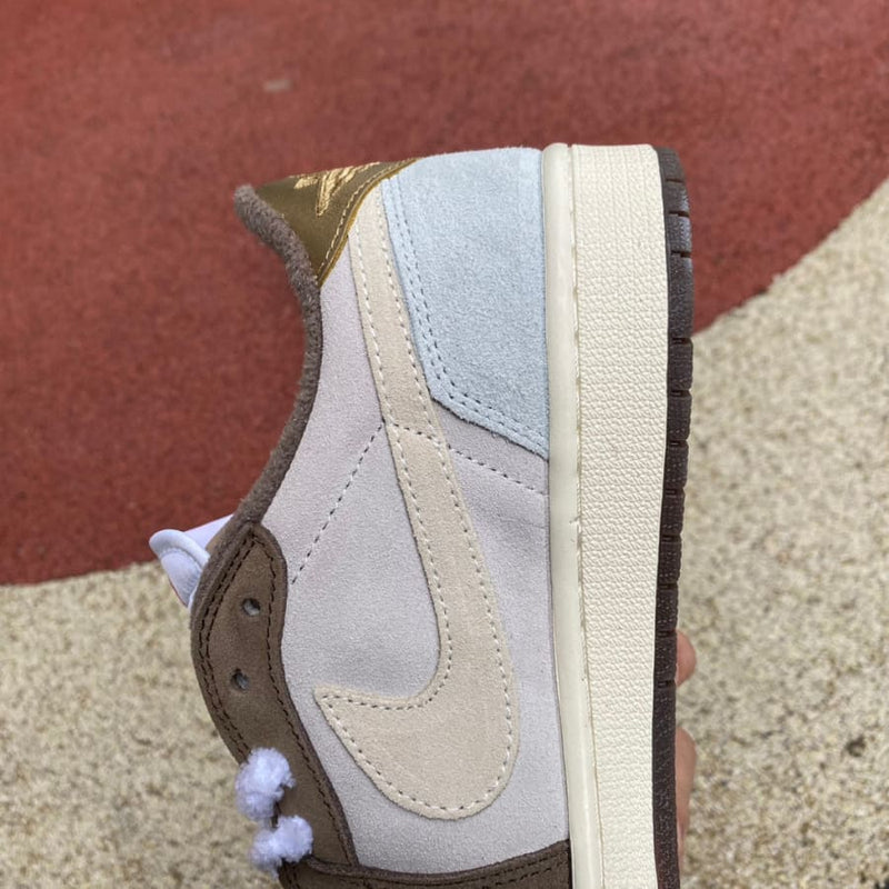 Air Jordan 1 Retro Low Year of the Rabbit