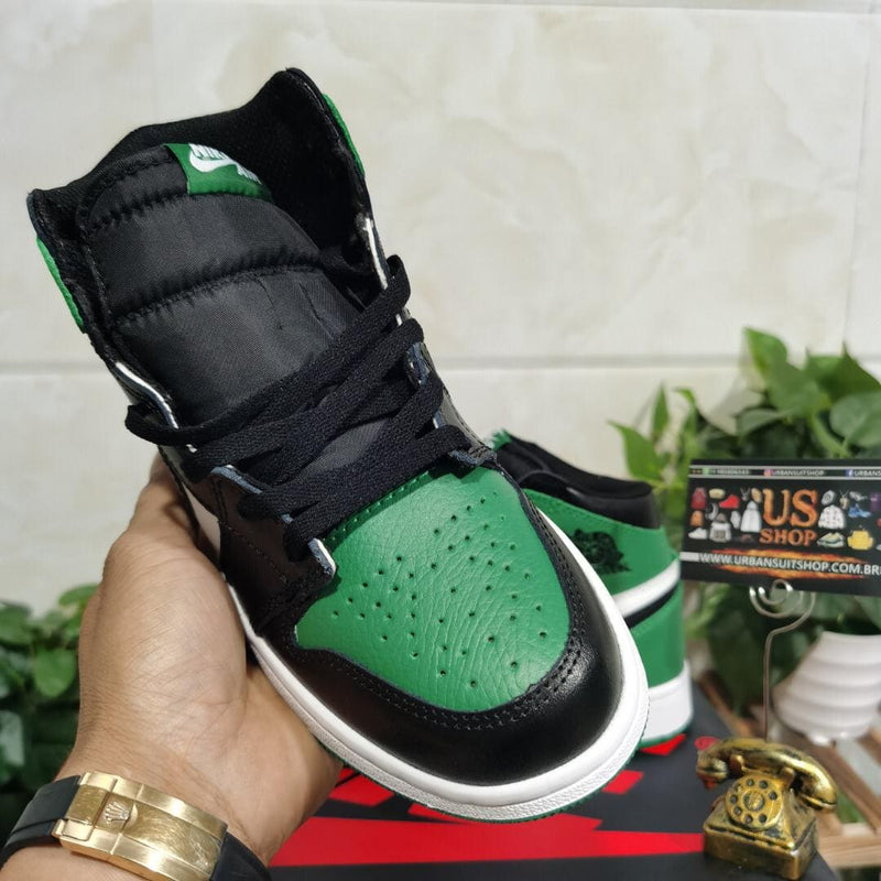 Air Jordan 1 Retro High Pine Green