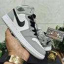 Air Jordan 1 Mid Light Smoke Grey
