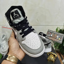 Air Jordan 1 Mid Light Smoke Grey