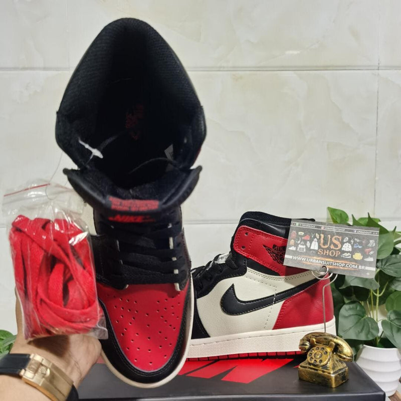 Air Jordan 1 Retro High Bred Toe