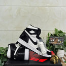 Air Jordan 1 Retro High Twist