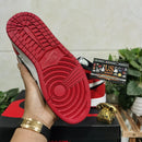 Air Jordan 1 Retro Black Toe