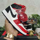 Air Jordan 1 Retro High Satin Snake Chicago