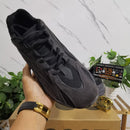 Adidas Yeezy Boost 700 V2 Vanta