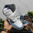 Air Jordan 1 Retro High Hyper Royal Smoke Grey