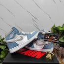 Air Jordan 1 Retro High Hyper Royal Smoke Grey