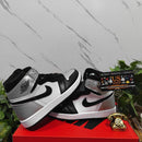 Air Jordan 1 Retro High Silver Toe
