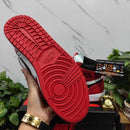 Air Jordan 1 Retro High Chicago