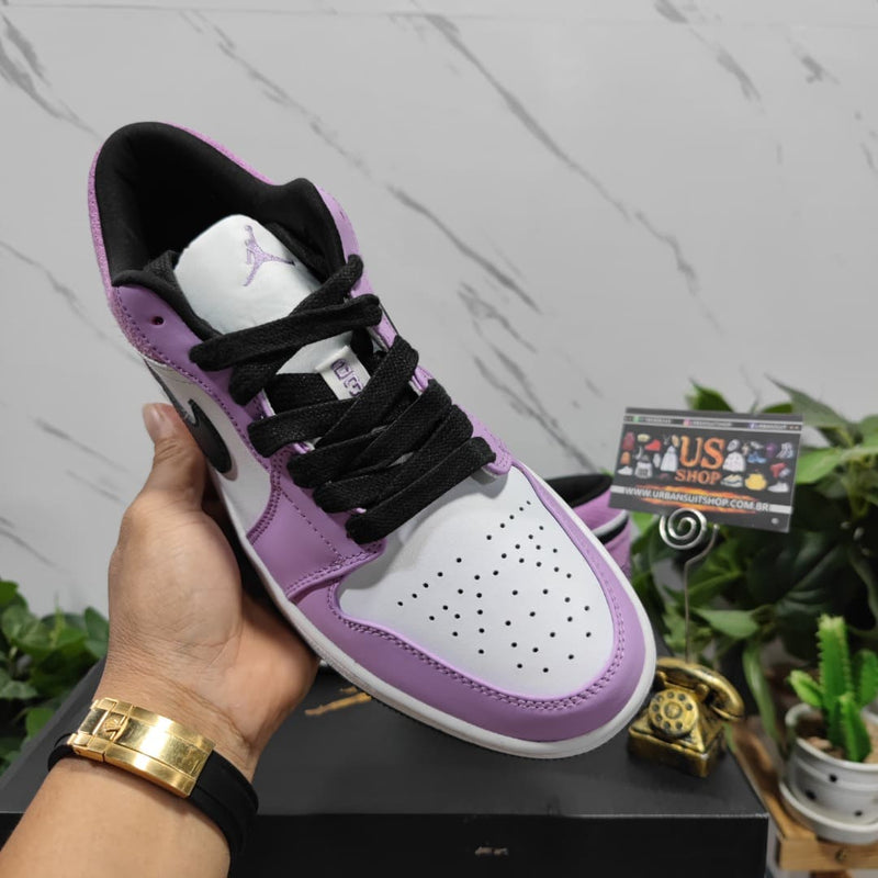 Air Jordan 1 Low SE Violet Shock White Black