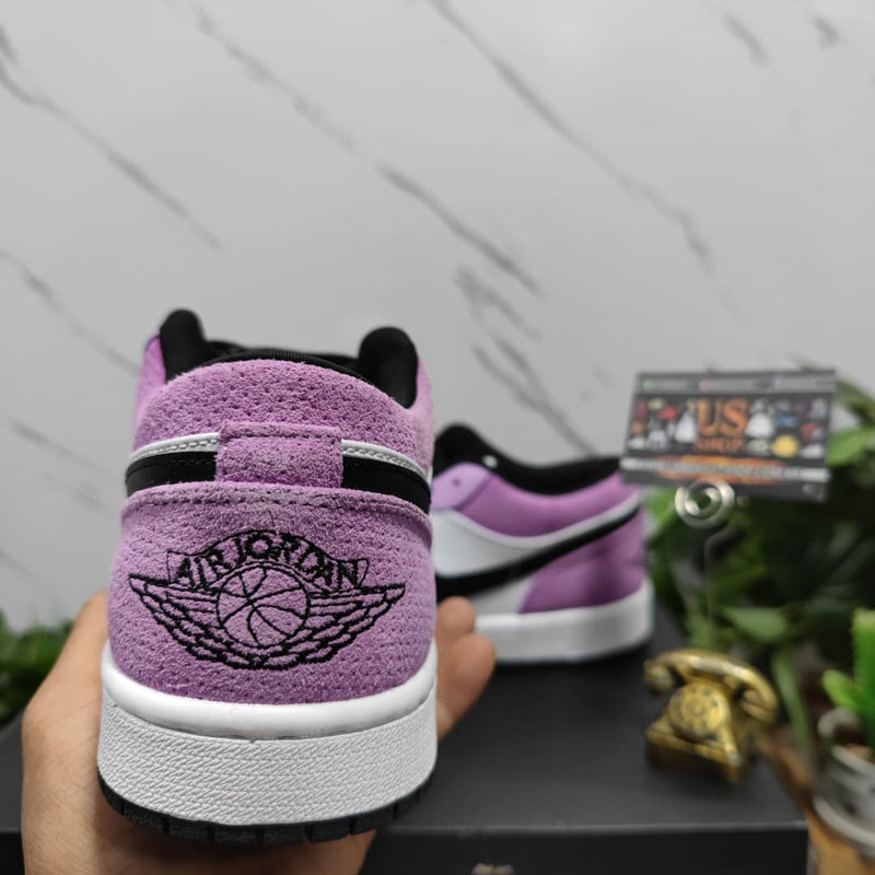 Air Jordan 1 Low SE Violet Shock White Black