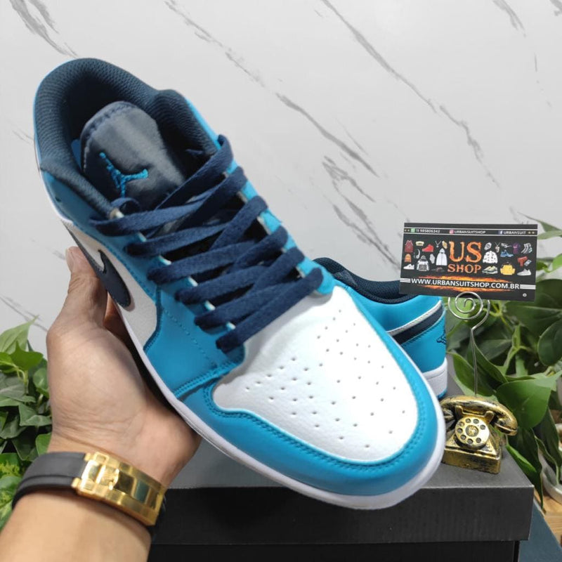 Air Jordan 1 Low UNC