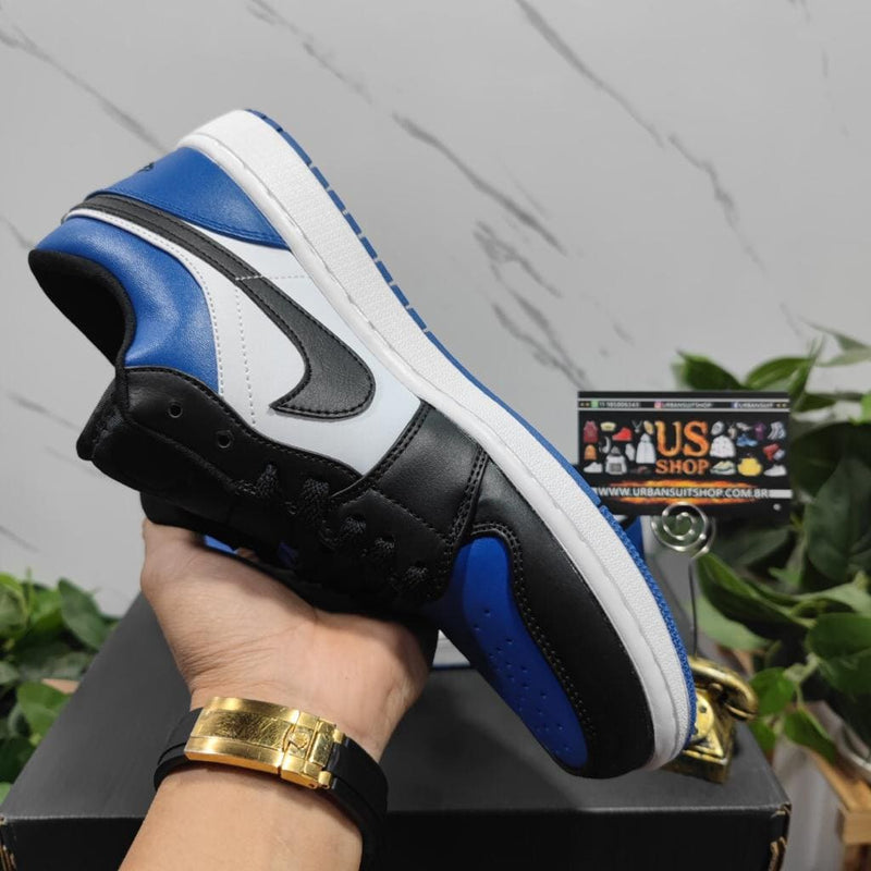 Air Jordan 1 Retro Low Royal Blue