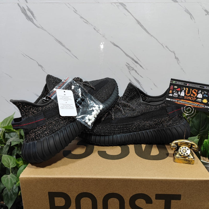 Adidas Yeezy Boost 350 V2 Black