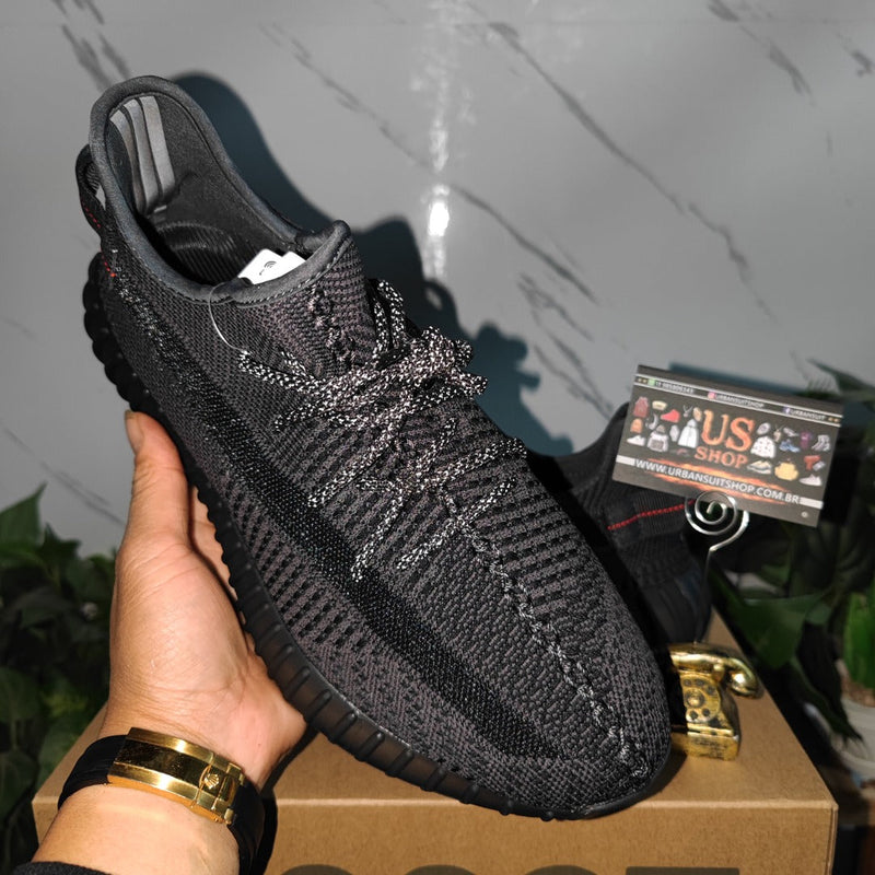 Adidas Yeezy Boost 350 V2 Black