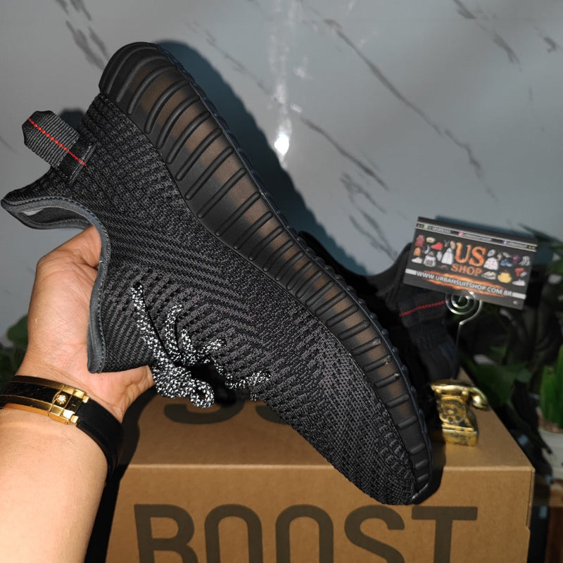 Adidas Yeezy Boost 350 V2 Black