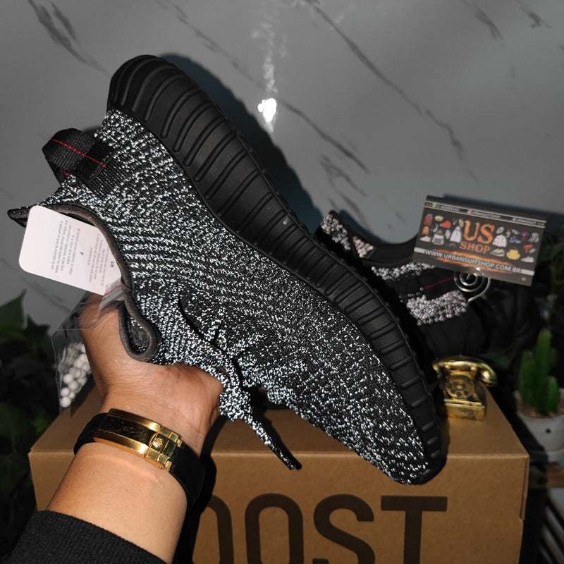 Adidas Yeezy Boost 350 V2 Black