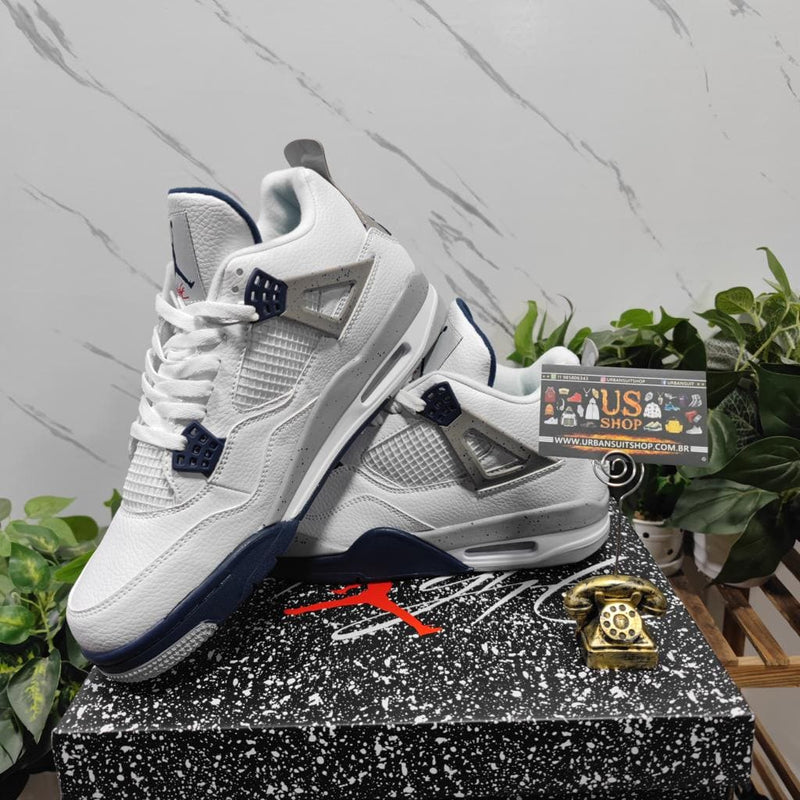 Air Jordan 4 Retro Midnight Navy