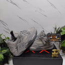 Air Jordan 4 Retro Kaws