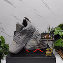 Air Jordan 4 Retro Kaws