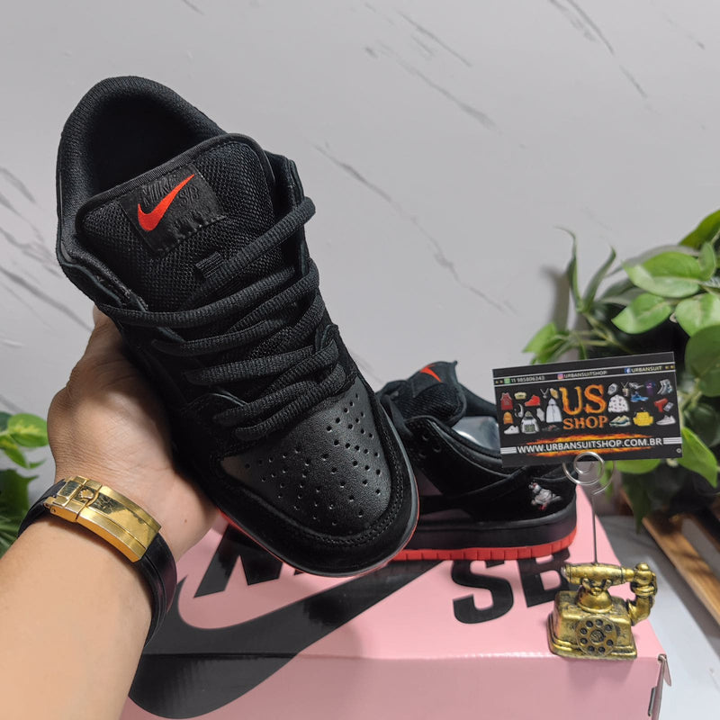 Nike SB Dunk Low Black Pigeon