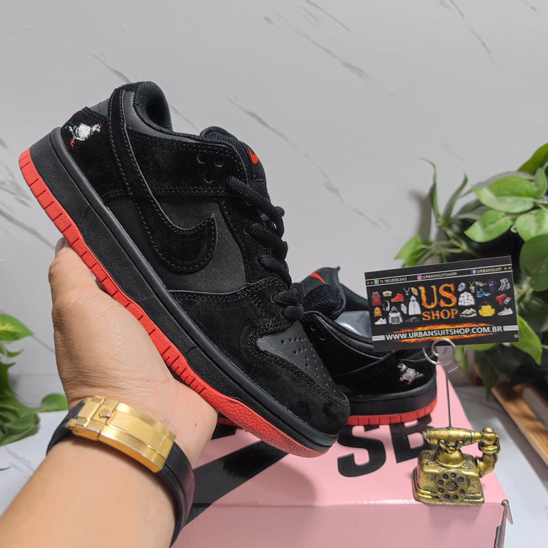 Nike SB Dunk Low Black Pigeon