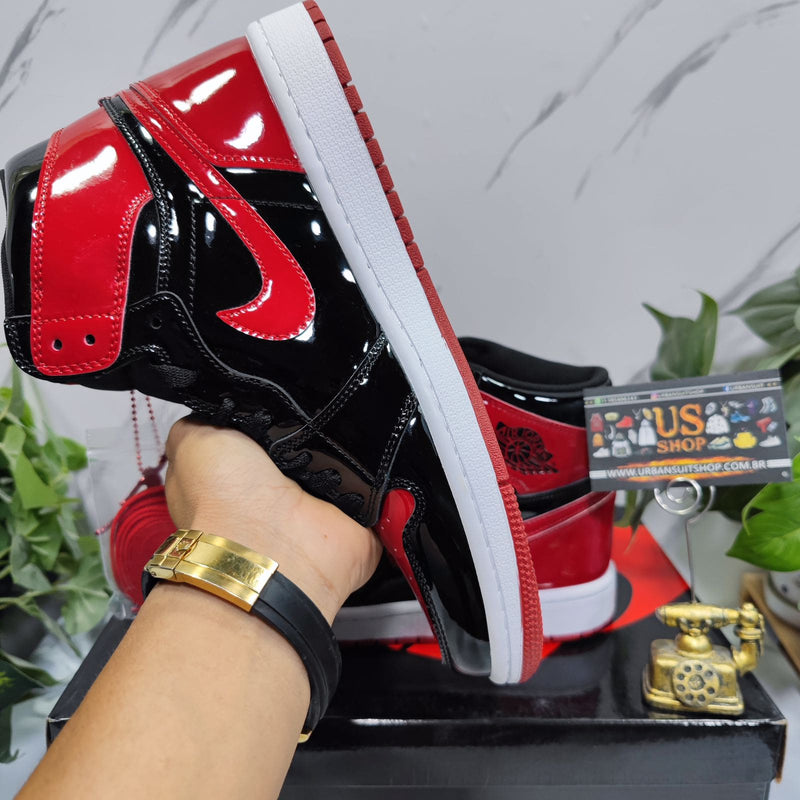 Air Jordan 1 Retro High Patent Bred