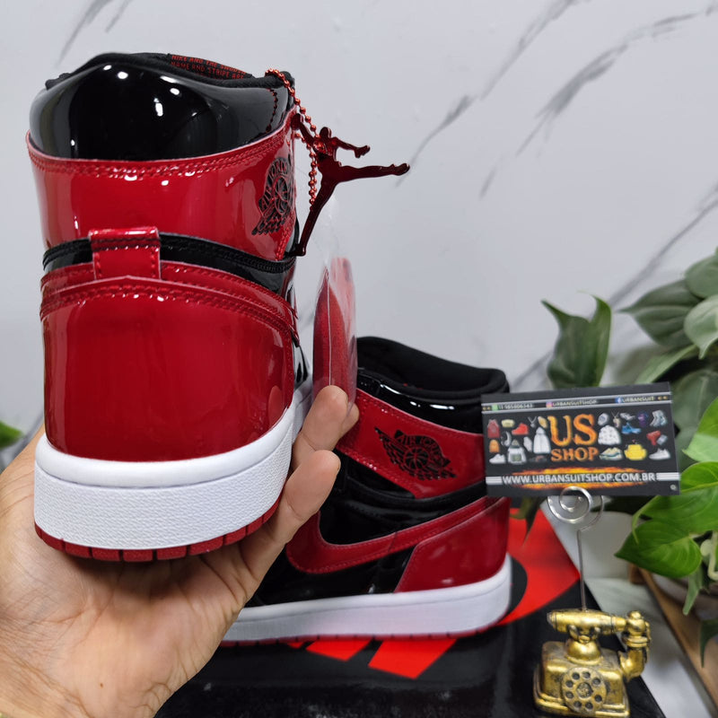 Air Jordan 1 Retro High Patent Bred