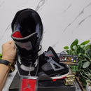 Air Jordan 4 Retro Off-White Bred