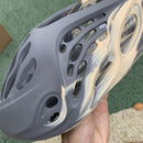 Adidas Yeezy Foam RNNR MXT Moon Gray