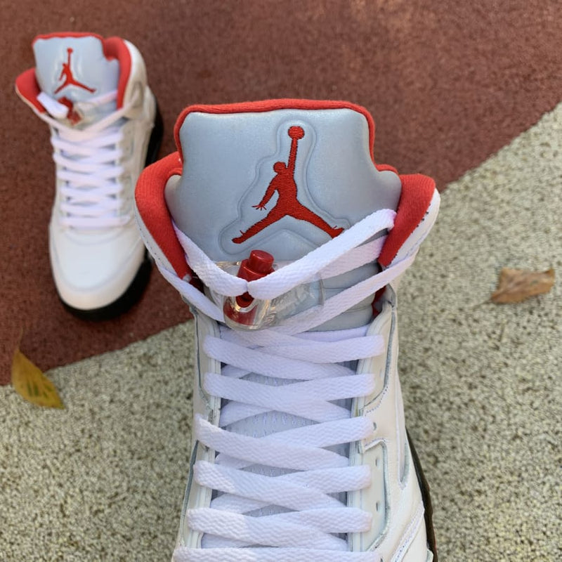 Air Jordan 5 Retro Fire Red Silver Tongue